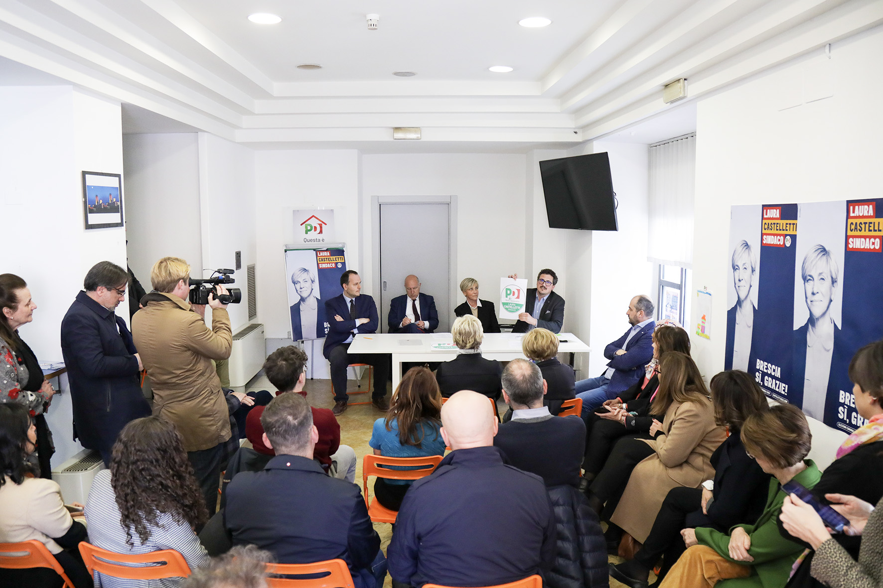 AL VIA GLI INCONTRI NEI QUARTIERI